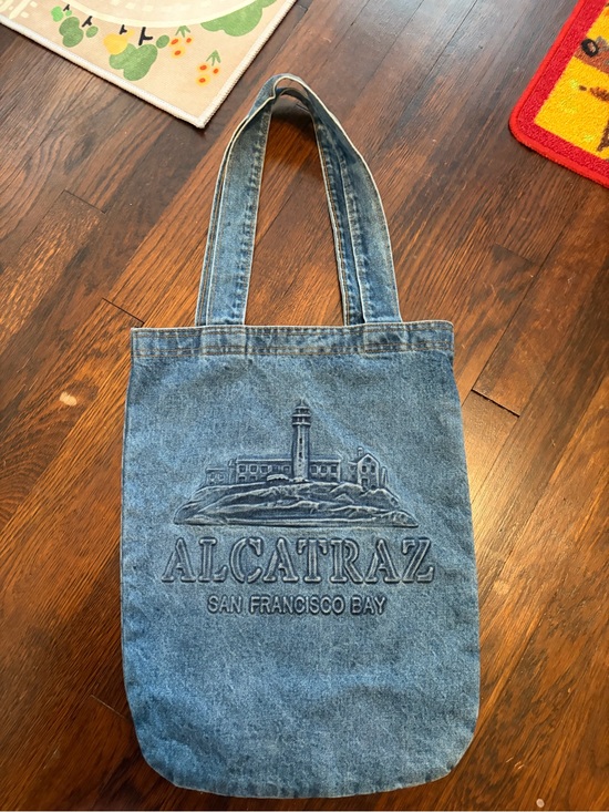 Alcatraz Handbags - Alcatraz San Francisco Bay Denim Tote Bag - Blue from gift shop!